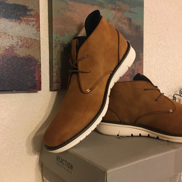 Kenneth Cole Reaction Other - Kenneth Cole REACTION Casino chukka boots, NIB